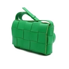 Bottega Veneta Cassette Crossbody 152315997 2