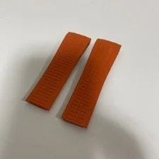 Patek Philippe — Patek Philippe 5968 Rubber Strap Orange — Watch — resale