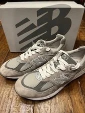 New Balance — 10.5US New Balance M990Gy2 — Sneaker — resale