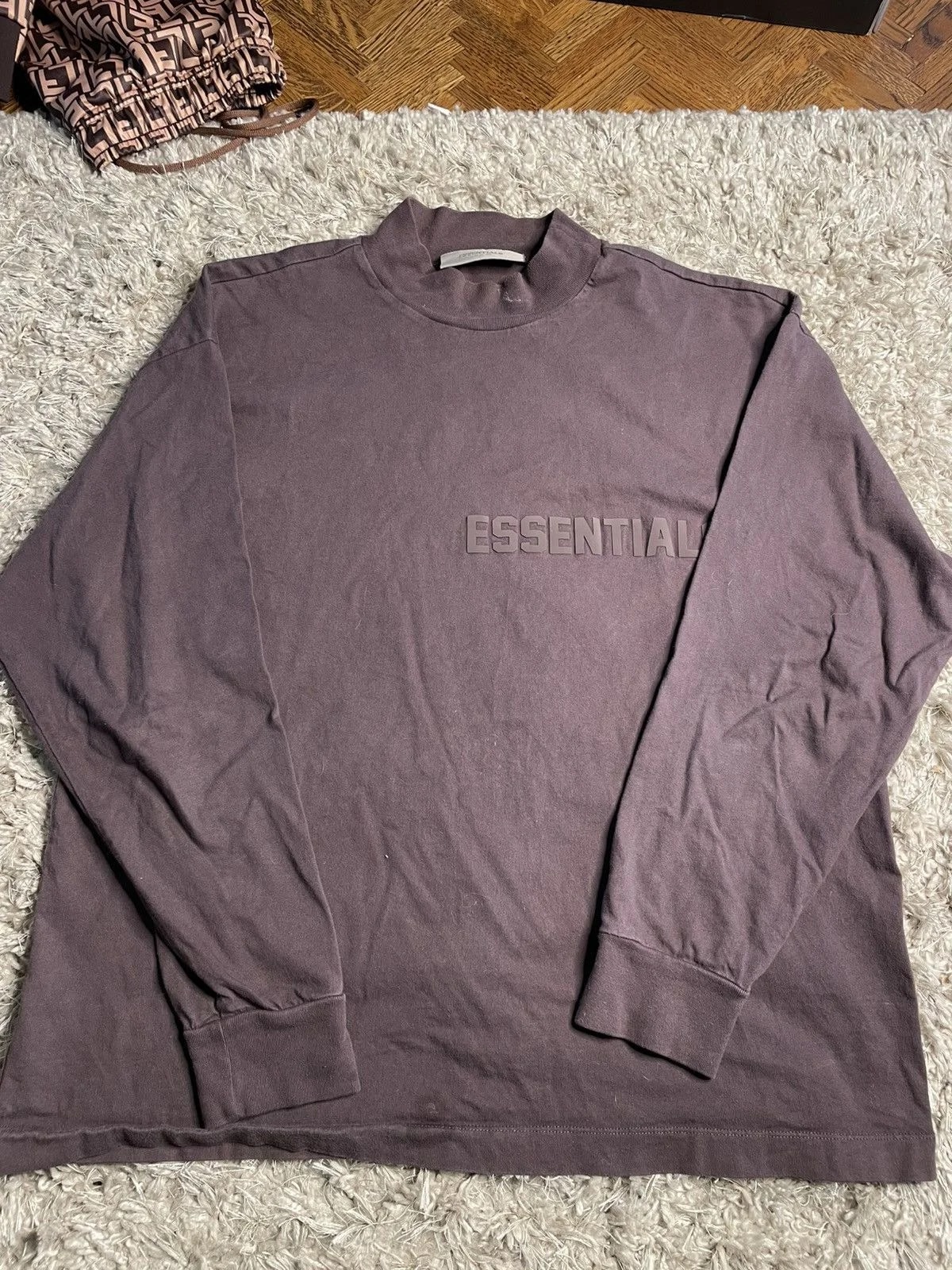 Fear of God — Essentials Fear of God Long L/S — streetwear — resale