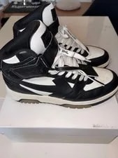 9.0US Off-White Dunk High-Cut Box Included 3