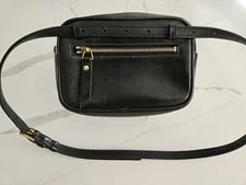 *Authentic* Saint Laurent Quilted Lou 3
