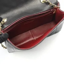Chanel Matelasse Diana Flap Chain Crossbody A01164 BK GHW 3