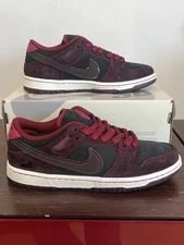 Nike SB — Nike Sb Dunk Low Pro QS Riot Skateshop FZ1289-200 Dark Beetroot — Sneaker — resale