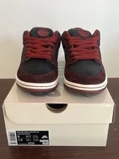 Nike Sb Dunk Low Pro QS Riot Skateshop FZ1289-200 Dark Beetroot 3