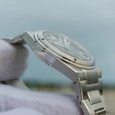 IWC Ingenieur 40mm Steel Automatic Black Dial IW323902 Box + Papers 4