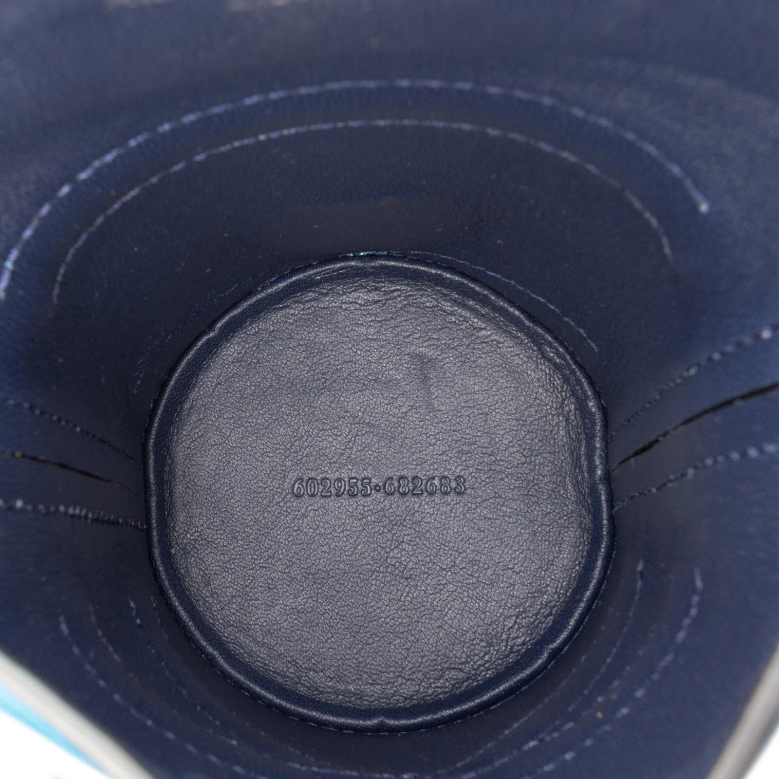 the Curve Bucket 4