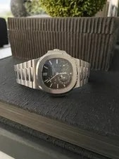 Patek Philippe Nautilus Moonphase 40mm 5712/1A *Discontinued* 3