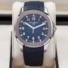 Patek Philippe Aquanaut in White Gold, Blue Dial Ref. 5168G Full Set! 3