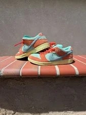 Nike SB — Nike SB Dunk Low Pro 'Adobe' — Sneaker — resale