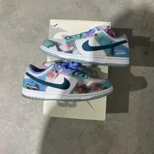 Size 7.5 - Nike SB Dunk Low Futura Laboratories Bleached 2024 2