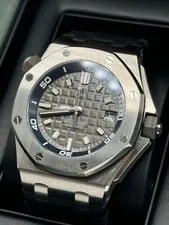Audemars Piguet — Audemars Piguet Royal Oak Offshore Diver 2024 Complete Set Gray Dial — Watch — resale