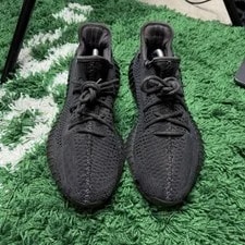 Yeezy 350 v2 NR | Size 10 | OG None | Worn 2
