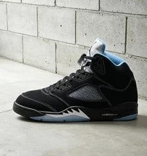 Air Jordan — Air Jordan 5 Retro DD0587 008 ' Carolina / ' 2026 Cushioned ’s Sneake — Sneaker — resale