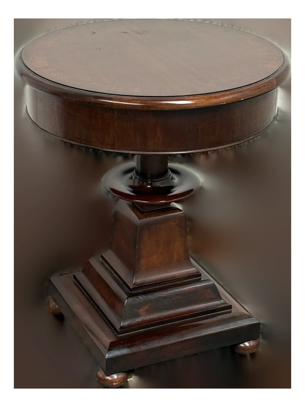 Ralph Lauren — Ralph Lauren Home Anglesey Pedestal End — Furniture — resale
