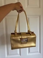 Fendi Baguette Box Hardware 3