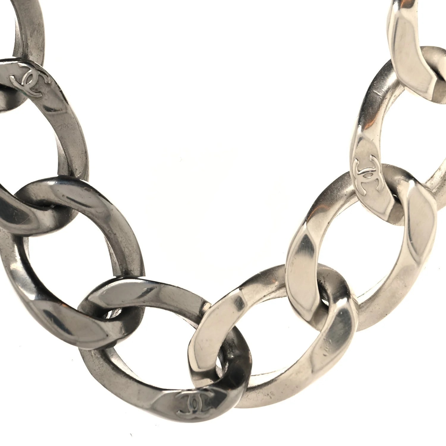 Chanel — Metal Chain Link CC Choker — Jewelry — resale