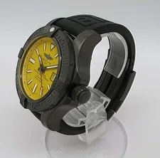 Breitling M17331E2/1530 Ａｖｅｎｇｅｒ Authentic From Japan 3