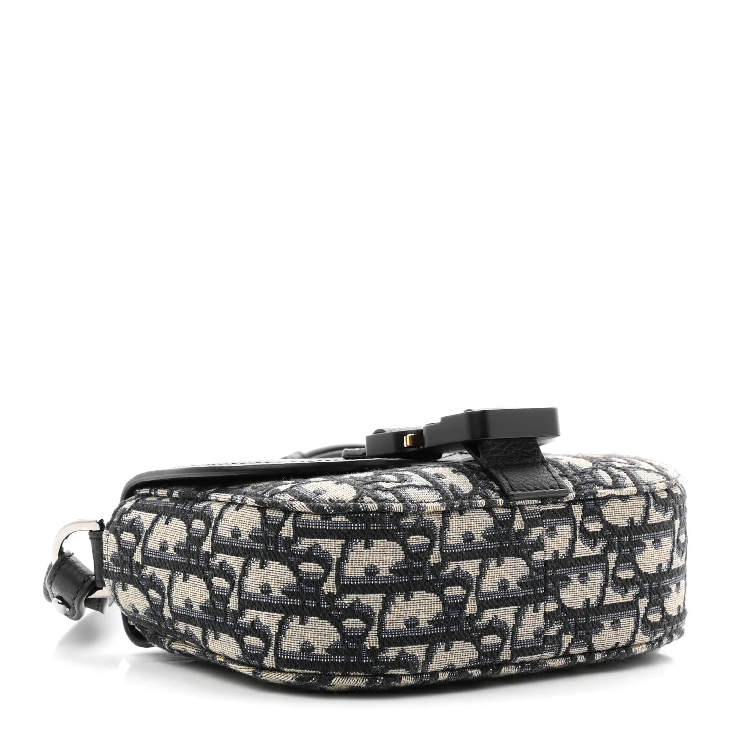 Grained Mini Saddle Messenger With Flap 4
