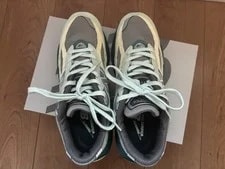 7.5US New Balance 990V6 4