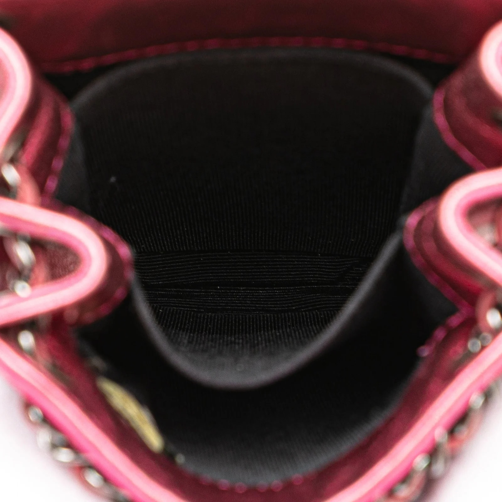 CC Phone Holder Crossbody 4