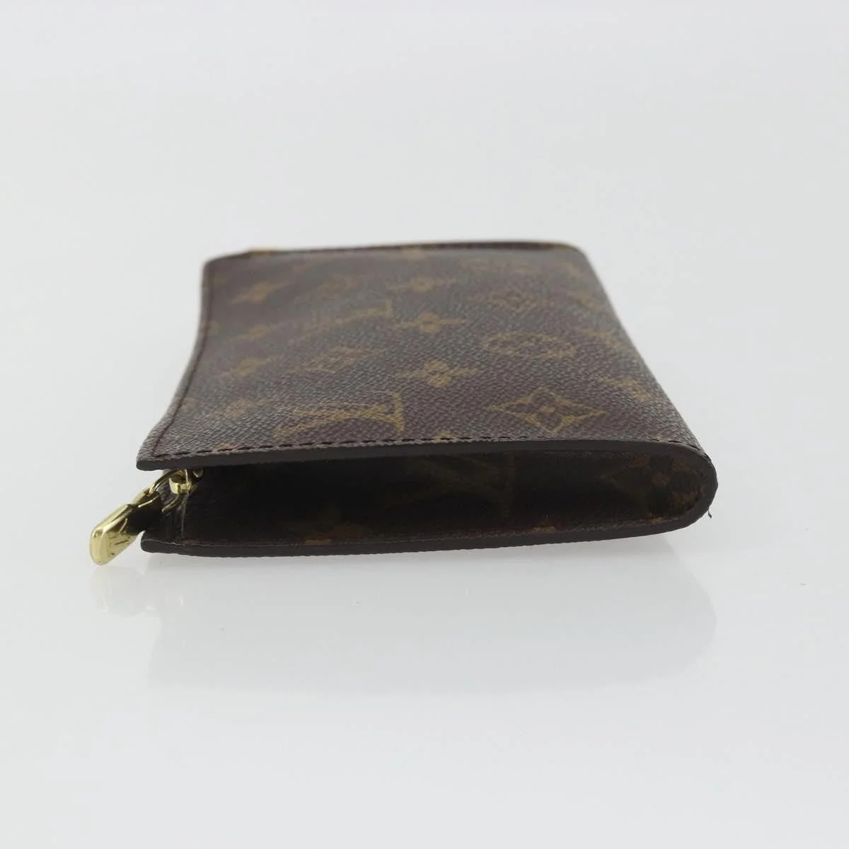 Louis Vuitton Bucket Clutche & Pouche 4