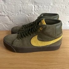 Nike SB Blazer Mid Anti Hero 3