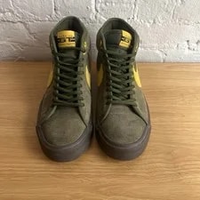 Nike SB Blazer Mid Anti Hero 4