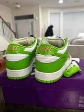 2021 Dunk Low Sb 'Supreme Stars Mean ' Size 13 SKU DH3228-101 3