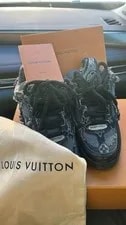 Louis Vuitton Low Top Limited Edition 2