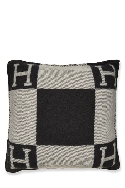 Fonce Avalon Pillow 2