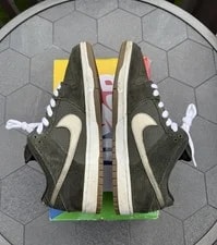 Size 10.5 - Nike SB Dunk Low Sequoia Gum. 304292-300. 2