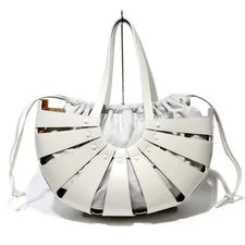 Bottega Veneta the Shell Medium Spring Summer 2021 Collection 2