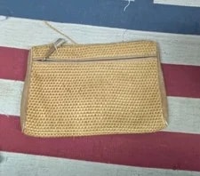 Woven — Botegga Veneta Woven Fiber Handbag Clutch 70s Weave — Handbag — resale