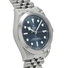 Tudor Black Bay 39 79660 Blue Case Size 39 X 39 Mm 3