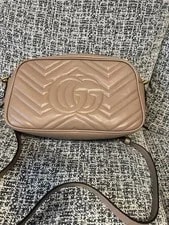 Gucci GG Marmont Camera 205308 2