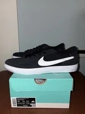 Nike SB — Nike SB Heritage Vulc ’s Size 10 in Box With Box CD5010-003 — Sneaker — resale