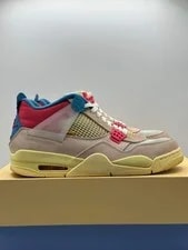Air Jordan 4 Retro Union Guava Ice (Worn) 3