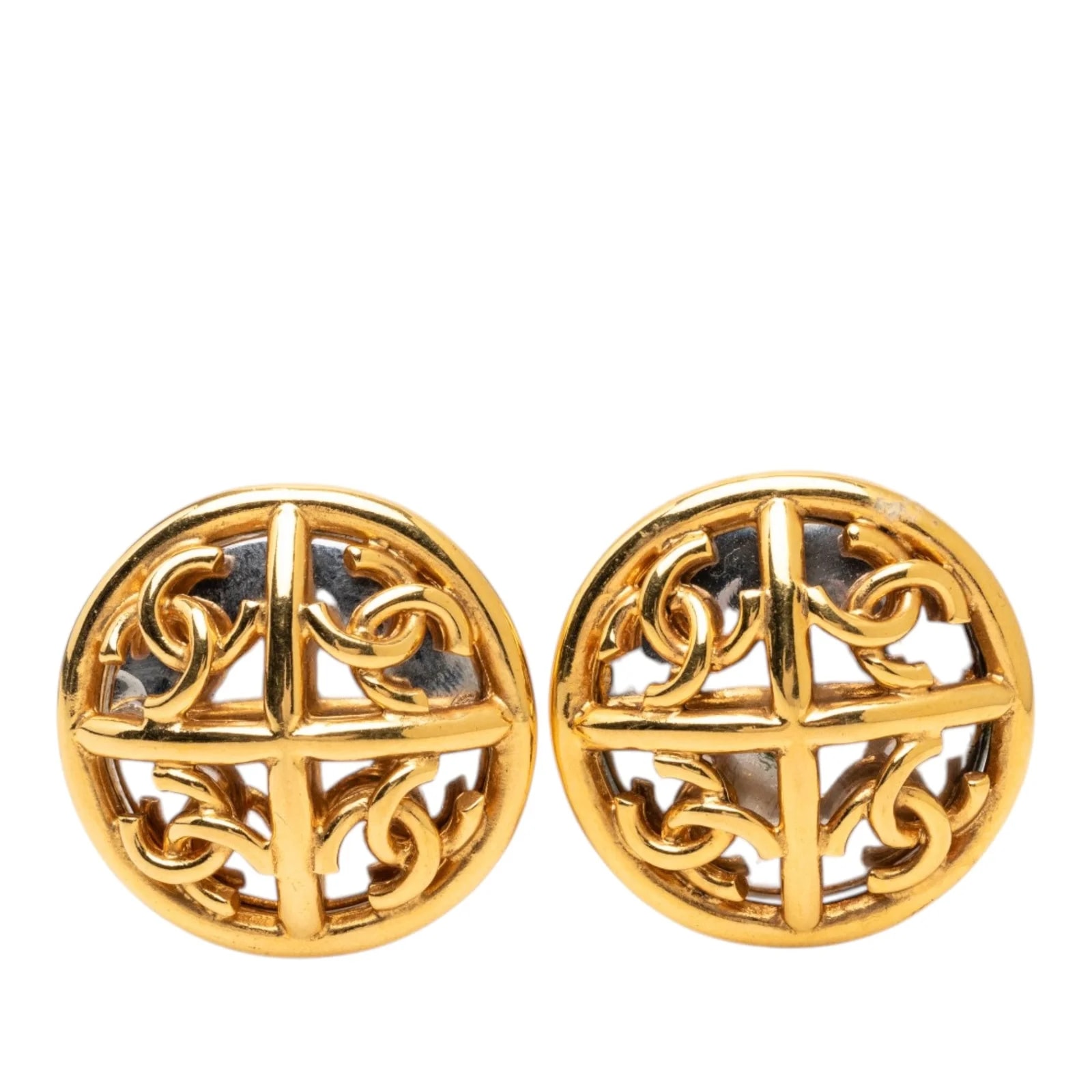 Chanel — CC Round Mirror Clip on — Jewelry — resale