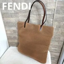 Fendi — Fendi Auth Medium Italy 116530 — Handbag — resale