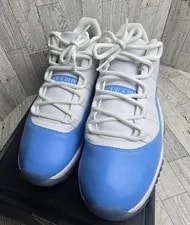 Air Jordan 11 Retro Low Tar Heels 2017 Size 13 528895-106 2