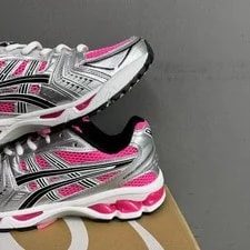👟Asics Gel-Kayano 14 Glow (Runs Small Order Half A 3