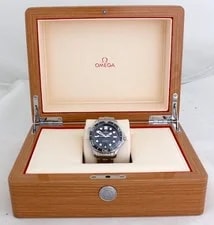 Omega Seamaster 42mm (2019) - Black Ceramic Bezel Co-Axial Automatic 4