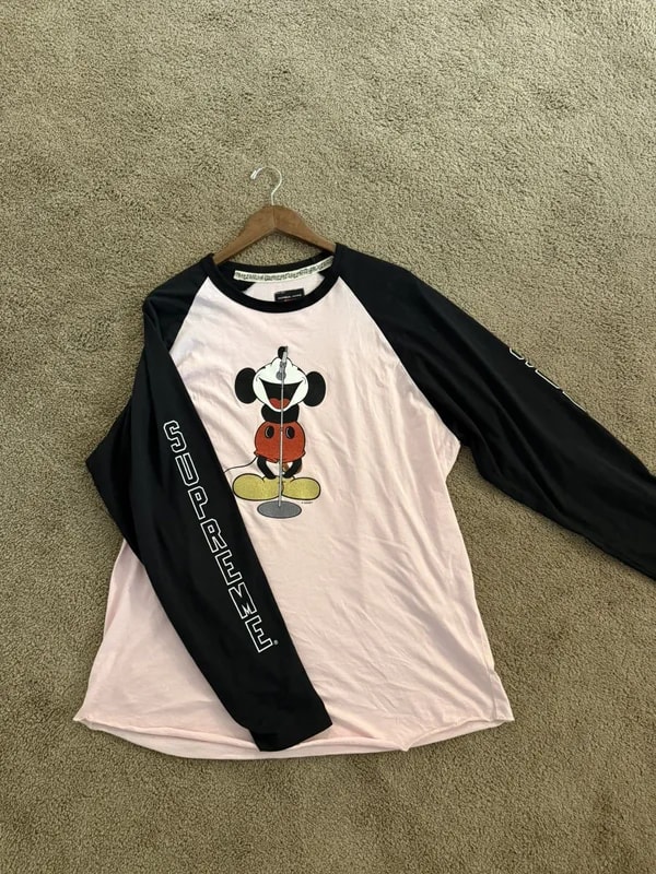 Supreme — Supreme X Number (N)ine Disney — streetwear — resale