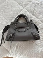 Balenciaga — Balenciaga Neoclassical City 251651 — Handbag — resale