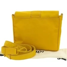 Fendi 7VA537 Bucket Messenger 2