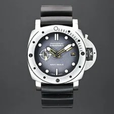 Panerai — Panerai Submersible Navy SEALs PAM01323 44mm Black Dial Automatic Rubber — Watch — resale