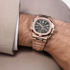 Patek Philippe Nautilus 5980/1R-001 Chronograph Rose Gold (2018) 2