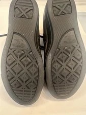 Converse Chuck Taylor All Star Hi Dark Size 7/ 8 4