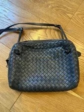 Bottega Veneta — Authentic Bottega Veneta Pouch — Handbag — resale